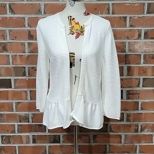 𝅺WHITE ribbed sweater jacket.  No tags.  Size is a guess of medium.